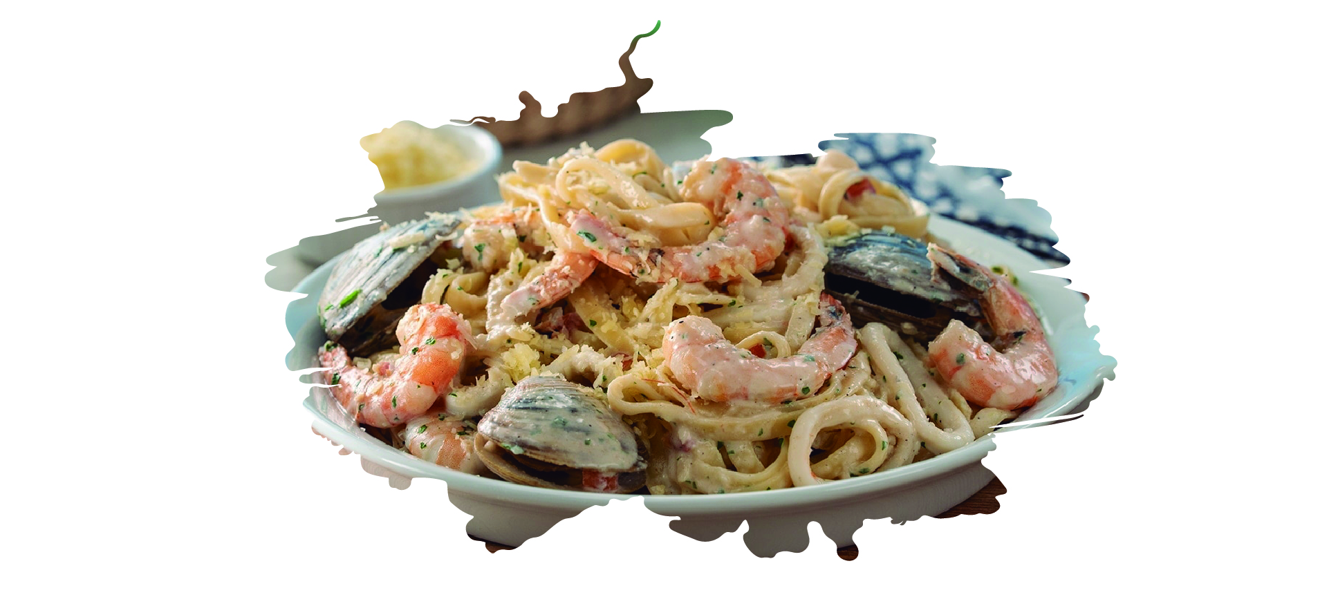 PASTA A LA CREMA CON MARISCOS